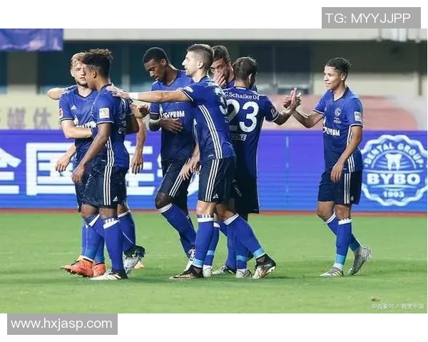 沙尔克04力克对手,重返德甲榜前,排名攀升